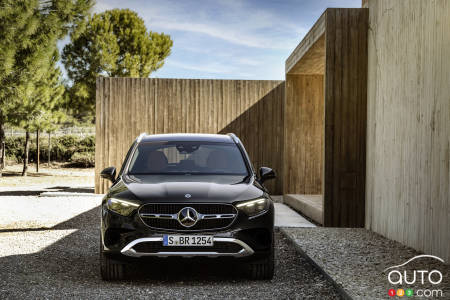 The new 2023 Mercedes-Benz GLC