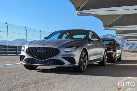 2024 Genesis G70 grey