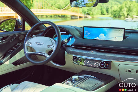 L'intérieur de la Genesis G80 électrifiée 2024