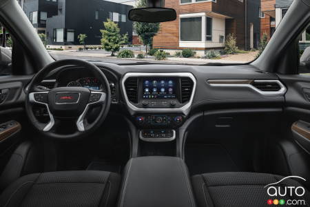 GMC Acadia SLT, interior