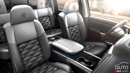 Hercules Alpha, interior