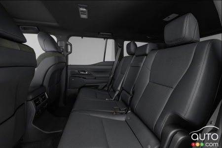 L'habitacle de Lexus GX 2024