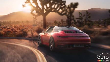 2020 Porsche 911 Targa 4, three-quarters rear