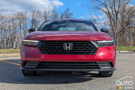 Honda Accord Hybride Sport 2024 rouge