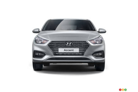 Hyundai Accent, front