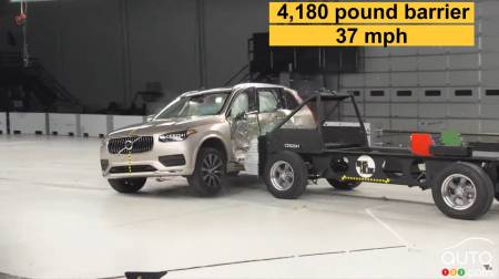 A Volvo XC60 during an IIHS collision test