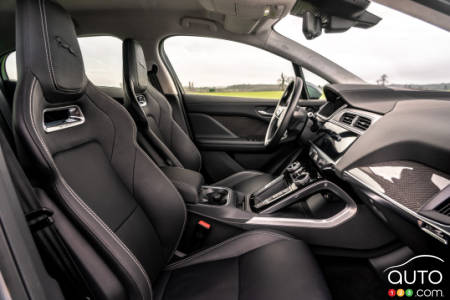 Jaguar I-PACE, intérieur