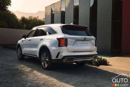 Kia Sorento eco-hybride 2021, trois quarts arrière