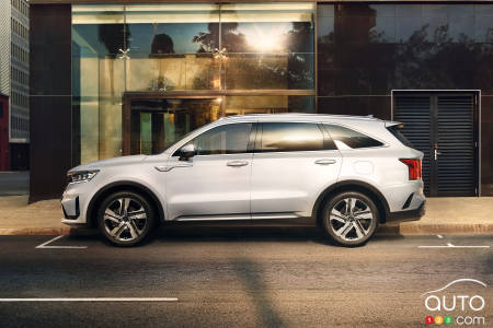 2021 Kia Sorento eco-hybrid, profile