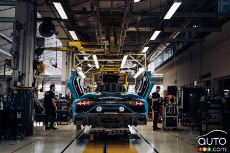 La dernière Lamborghini Aventador à l'assemblage, img. 4