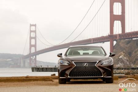 Lexus LS
