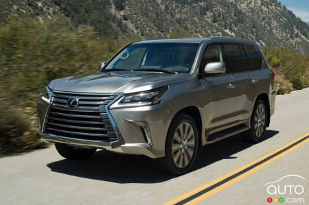 Lexus LX570