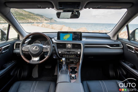 Lexus RX 450h 2020, intérieur