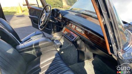 1969 Mercedes-Benz 600, interior