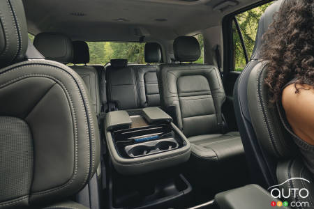 2022 Lincoln Navigator  - Seating