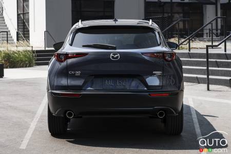 Mazda CX-30, rear