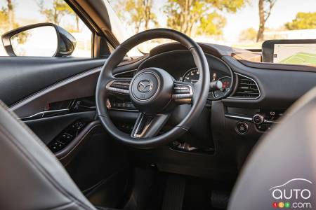 Mazda CX-30, interior