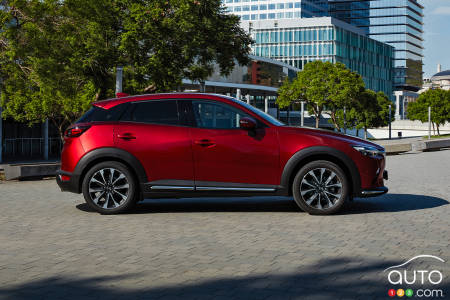 2020 Mazda CX-3, profile