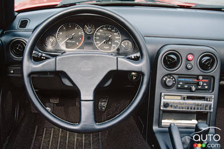 Mazda MX-5 1989, intérieur