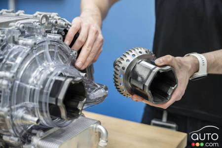 The new In-Drive Brake system, fig. 3