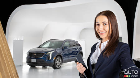 A Cadillac Live agent
