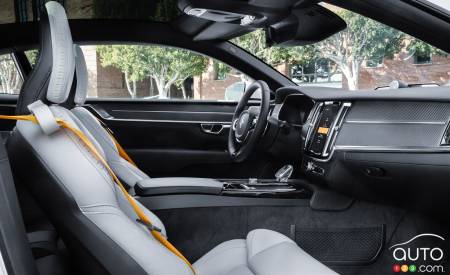 Polestar 1, intérieur
