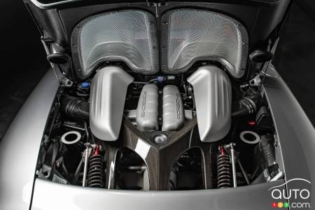 Porsche Carrera GT, engine