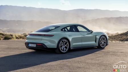 Dévoilement de Porsche Taycan 2025