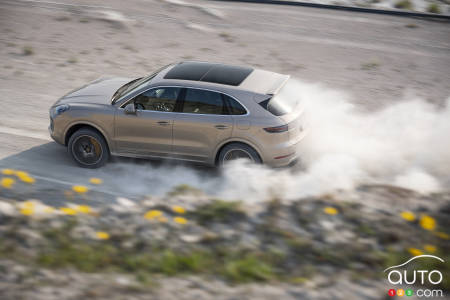 Porsche CayenneTurbo S E-Hybrid