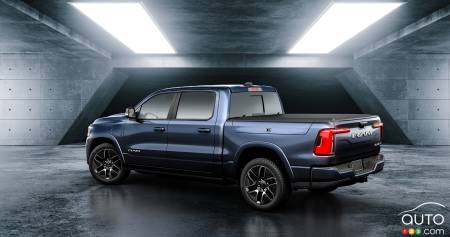 2025 Ram 1500 REV, profile