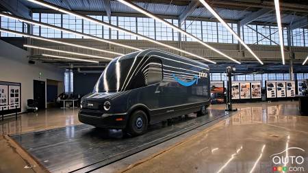 Fourgonnette de livraison électrique de Rivian, construite pour Amazon