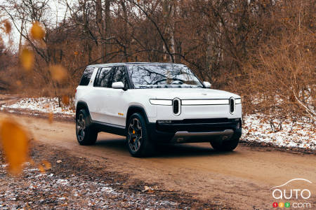 Rivian R1S