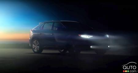 2023 Subaru Solterra, three-quarters front