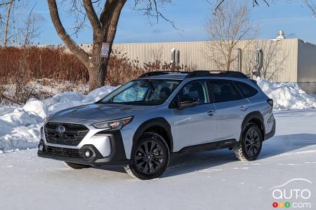 Exterior design of the 2024 Subaru Outback Onyx