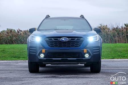 2022 Subaru Outback Wilderness - Devant