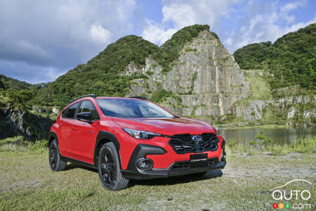 2024 Subaru Crosstrek (Japan), front