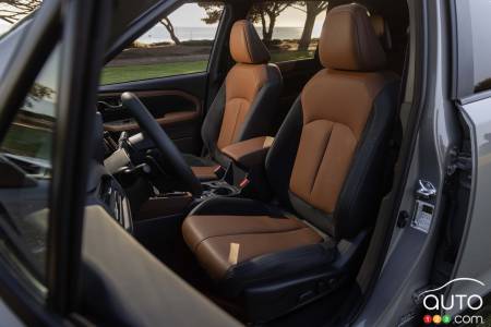 2025 Subaru Forester Touring, first row