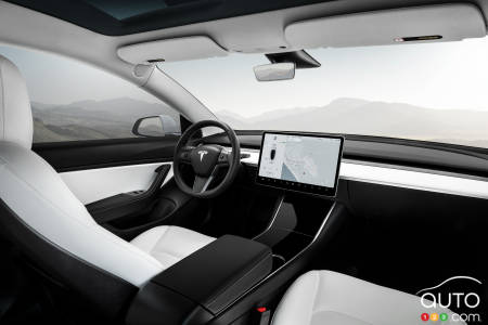 Tesla Model 3 - Interior