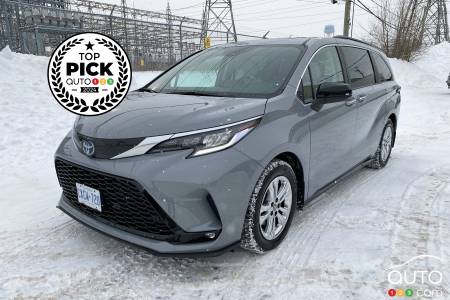 Toyota Sienna 2023/24