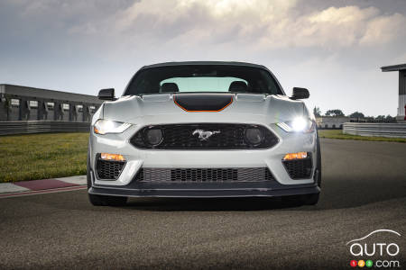 2021 Ford Mustang Mach 1, front