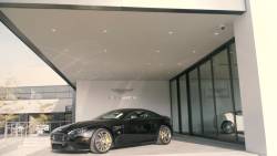 New Decarie Motors showroom for Bentley and Aston Martin At the Beginning of November 2016, Decarie Motors opened the doors on their newly renovated Bentley and Aston Martin section. Check out the images.
