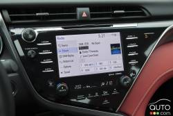Multimedia display 2018 Toyota Camry XSE