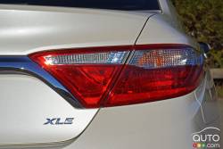 2016 Toyota Camry XLE tail light