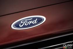 2016 Ford Fusion Titanium manufacturer badge