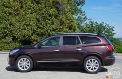 2016 Buick Enclave Premium AWD side view