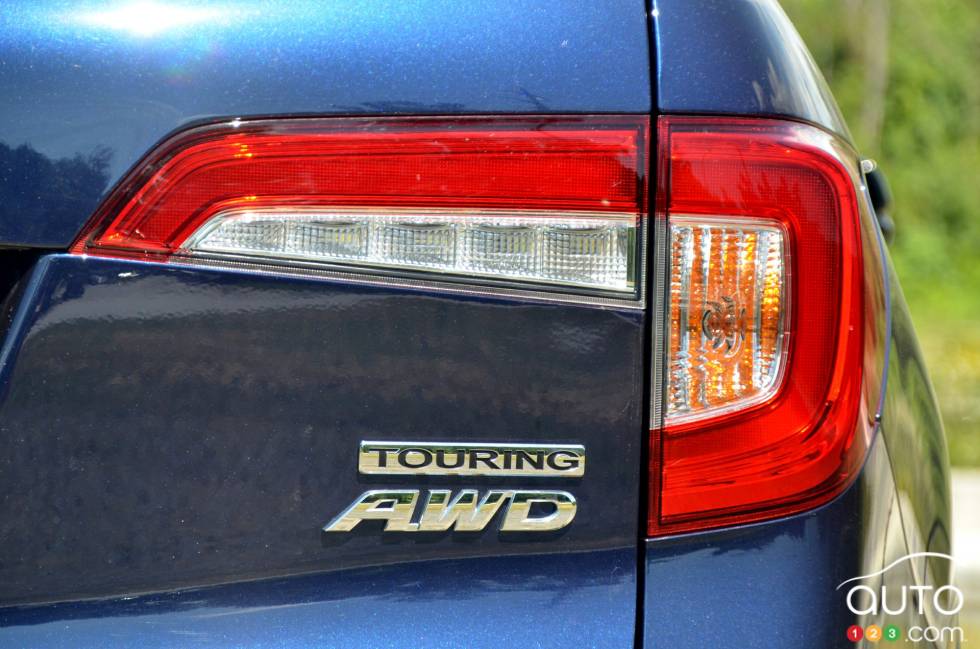 We drive the 2022 Honda Pilot Touring