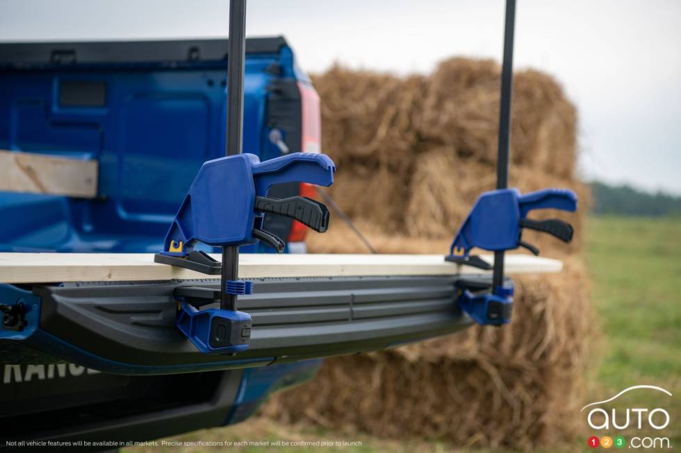 Introducing the 2023 Ford Ranger (global)