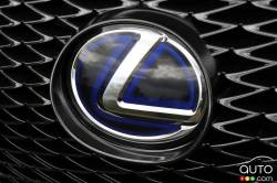 Écusson du manufacturier de la Lexus RX 2016
