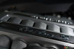 2016 Porsche Cayenne Turbo S engine detail