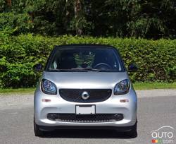 2016 Smart ForTwo Coupe Passion front view
